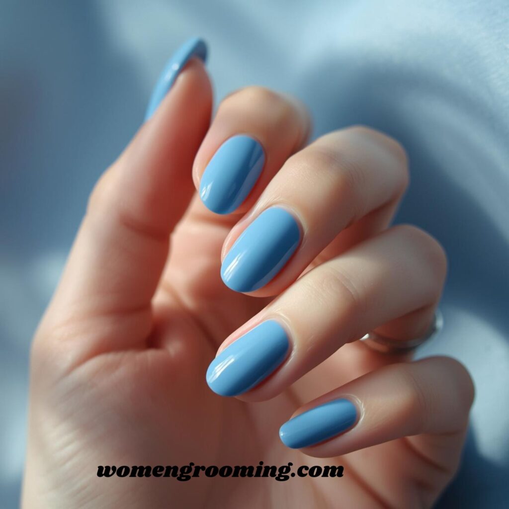 Rounded Blue Nails