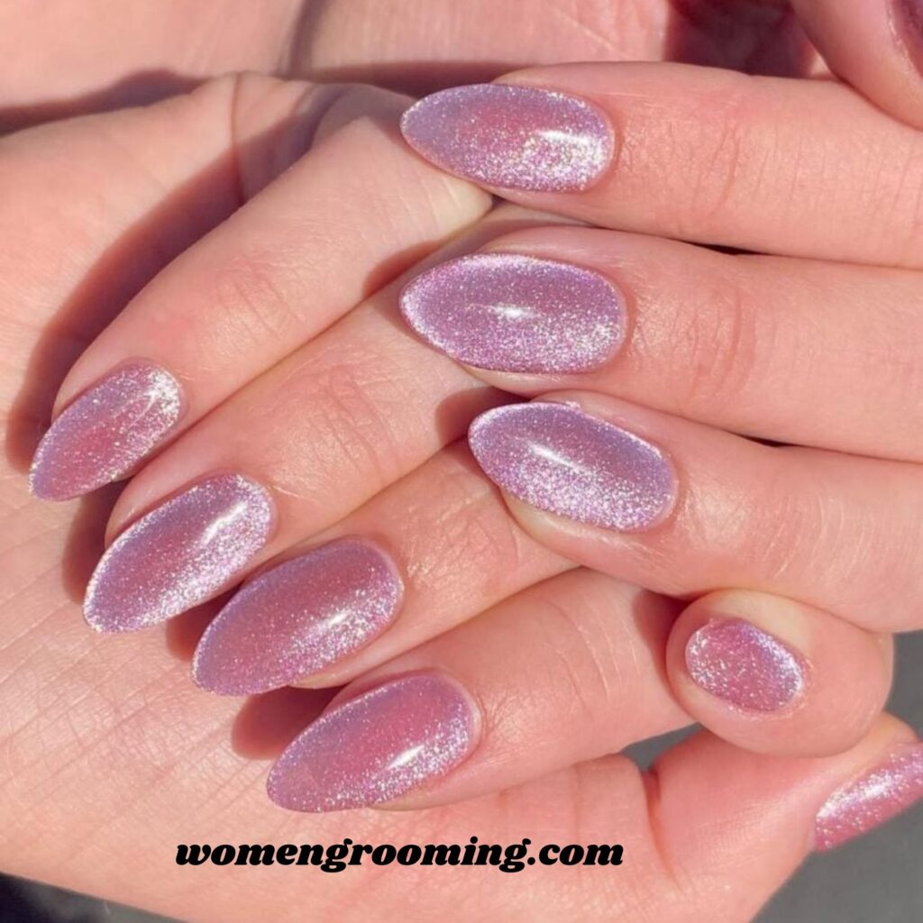 Velvet Cat-Eye Nails