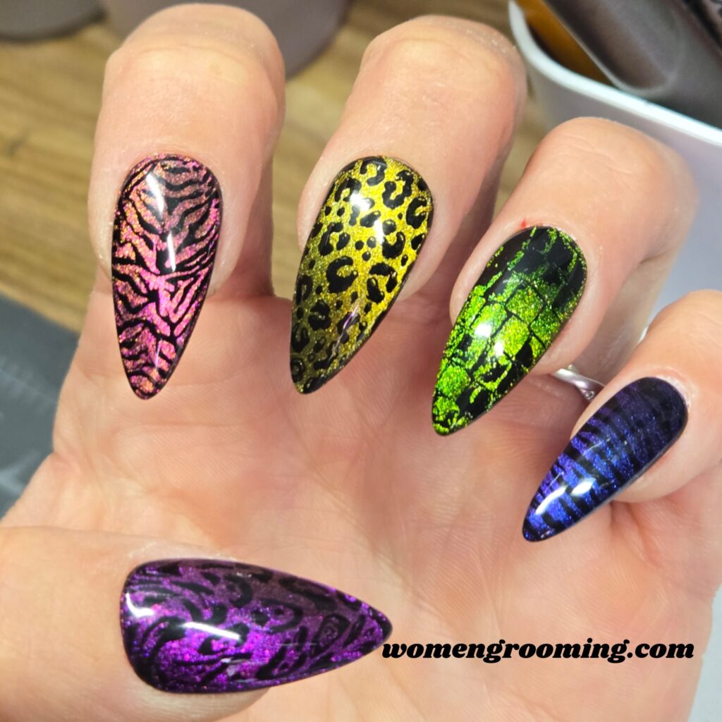Bioluminescent Jungle Nails