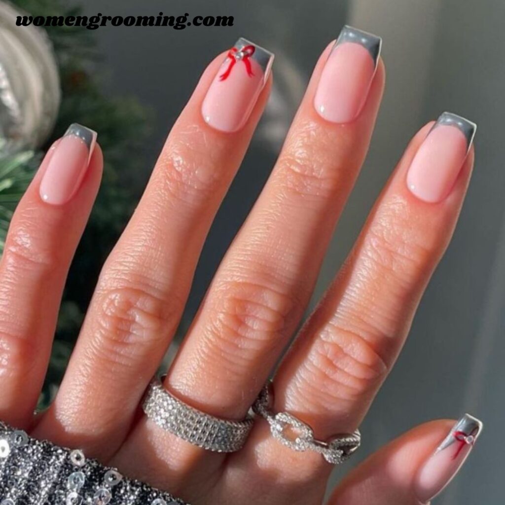 Bow Accent French Tips