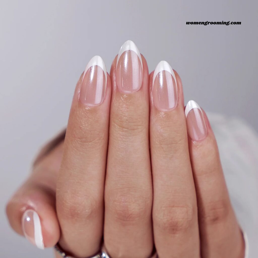 Chrome French Tips (3)