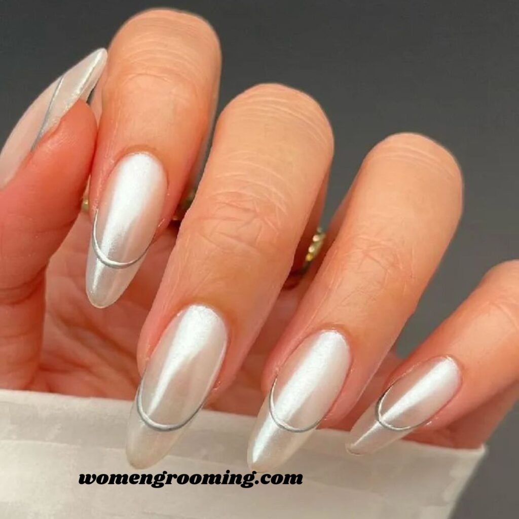 Chrome Outline French Tips