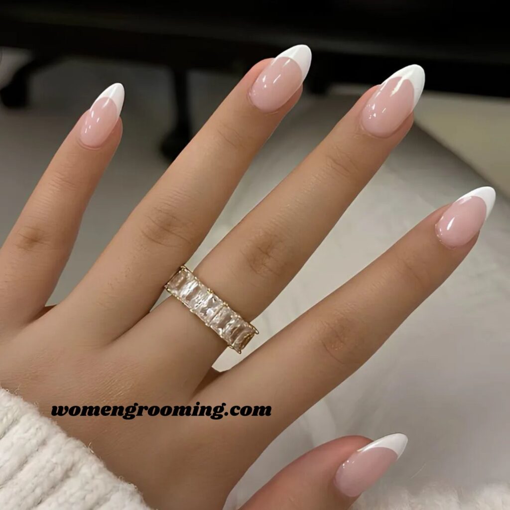 Classic White French Tips (1)