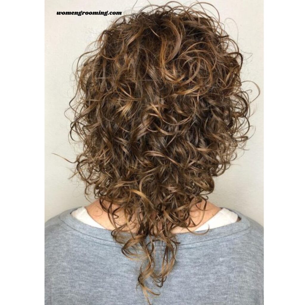 Curly V-Cut