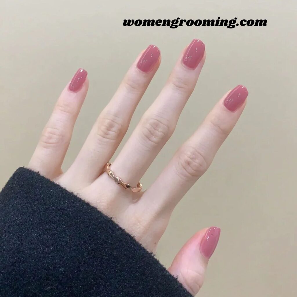 Dusty Rose Short Nails
