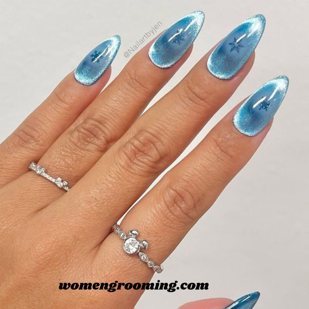 Glacier Blue Cat Eye Nails