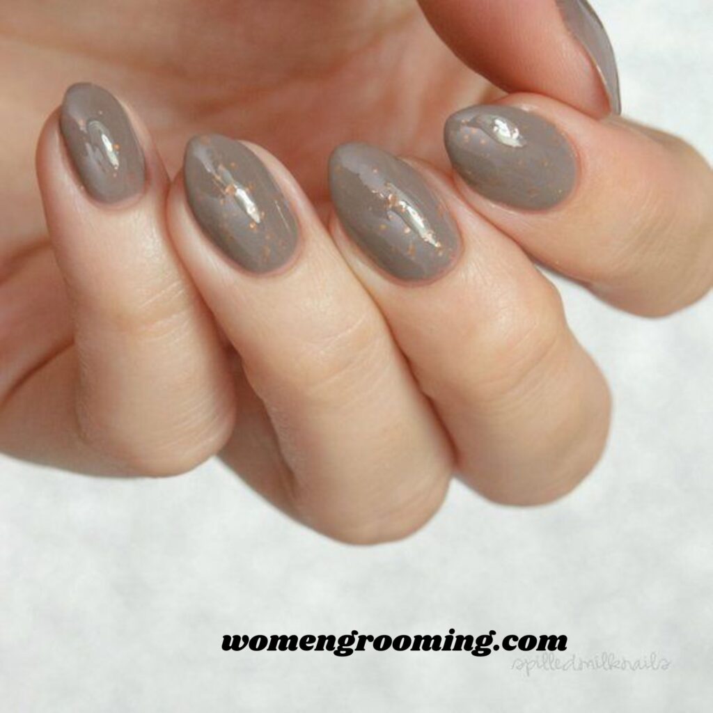 Greige Short Nails