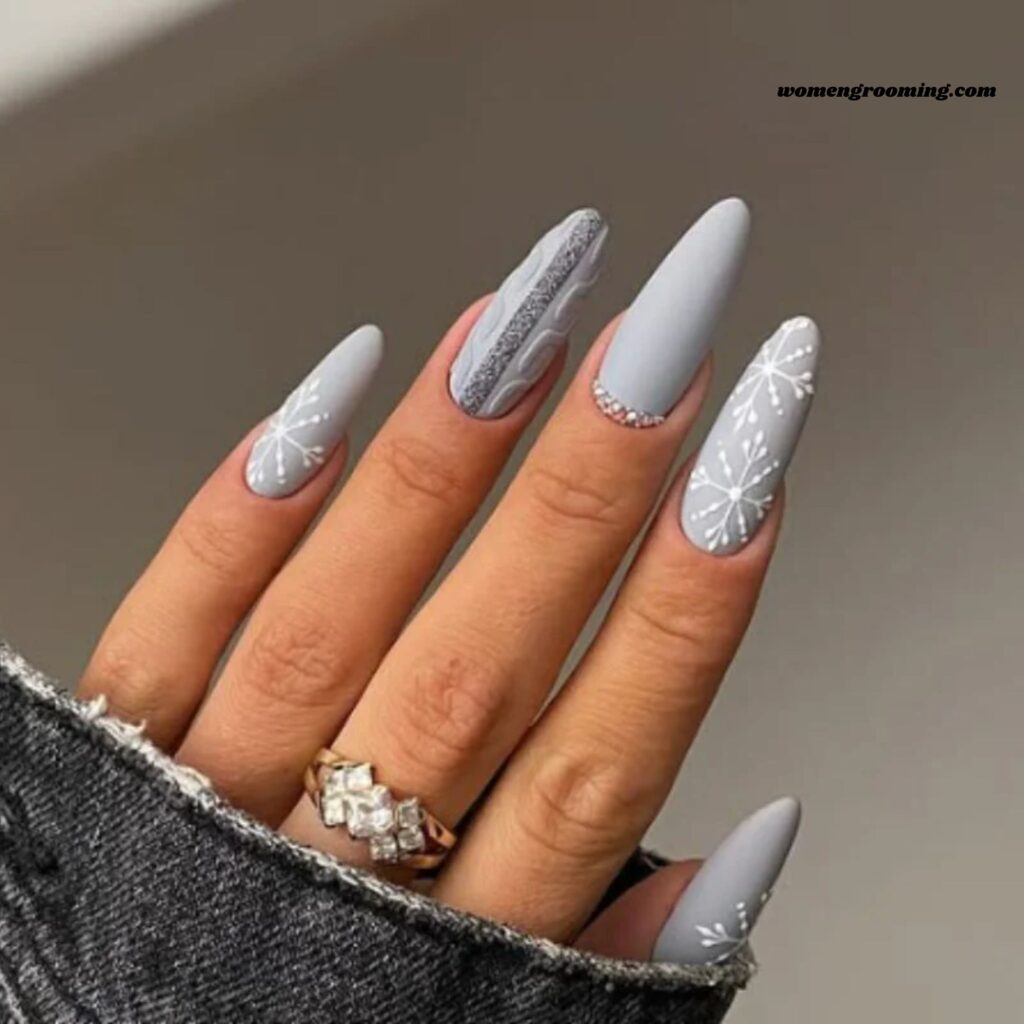 Light Grey Nails