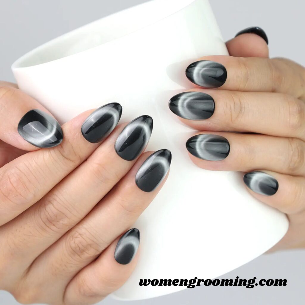 Midnight Black Cat Eye Nails