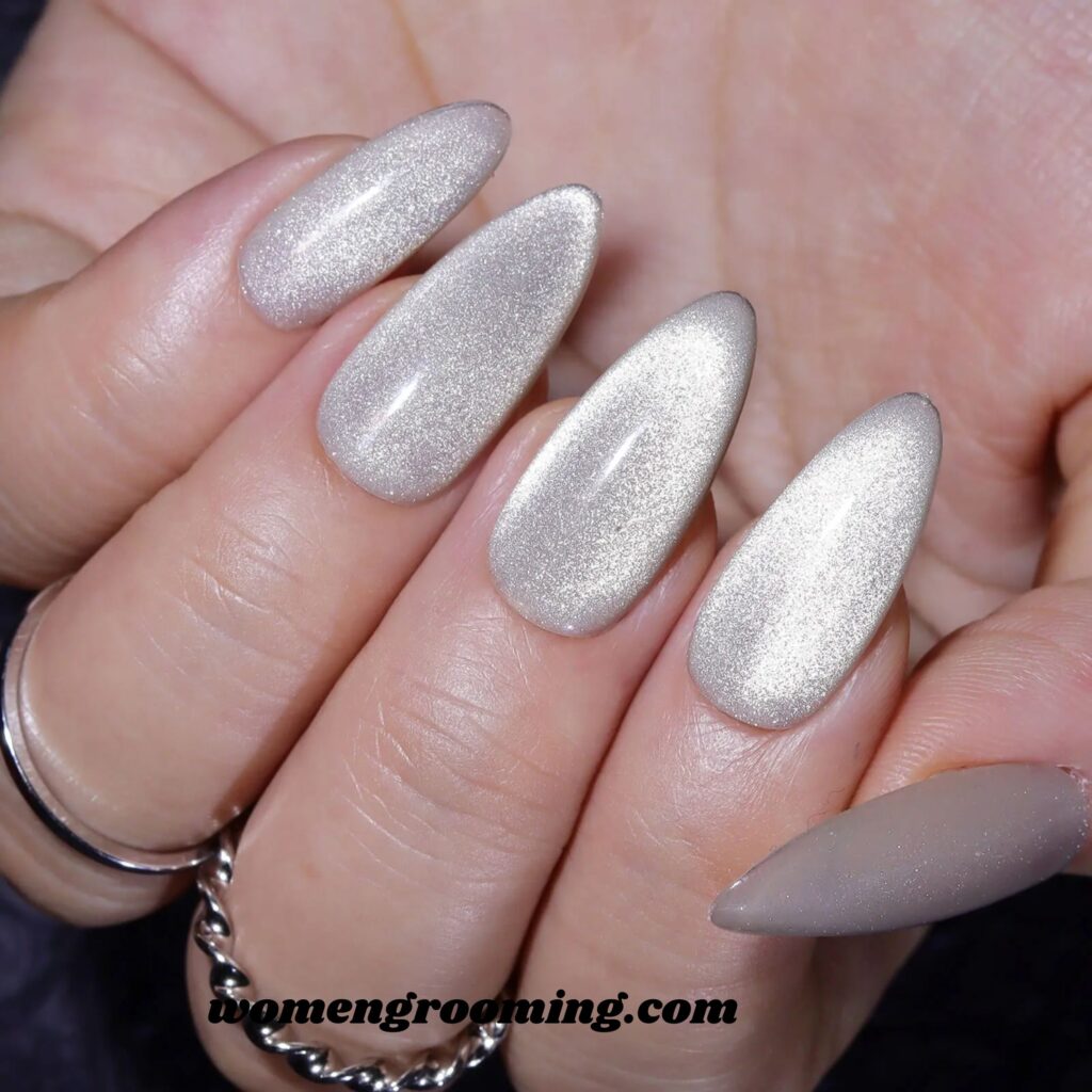 Pearl White Cat Eye Nails