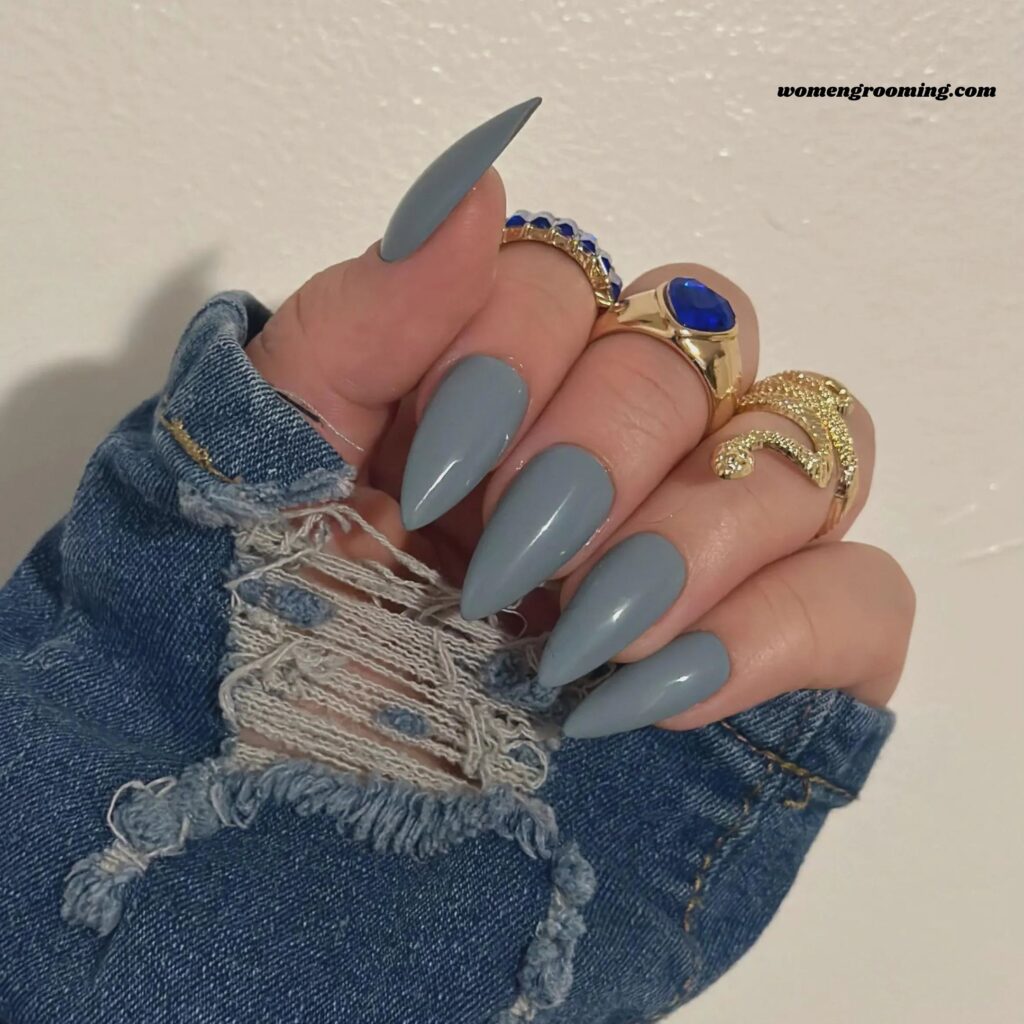 Powder Gray-Blue Nails