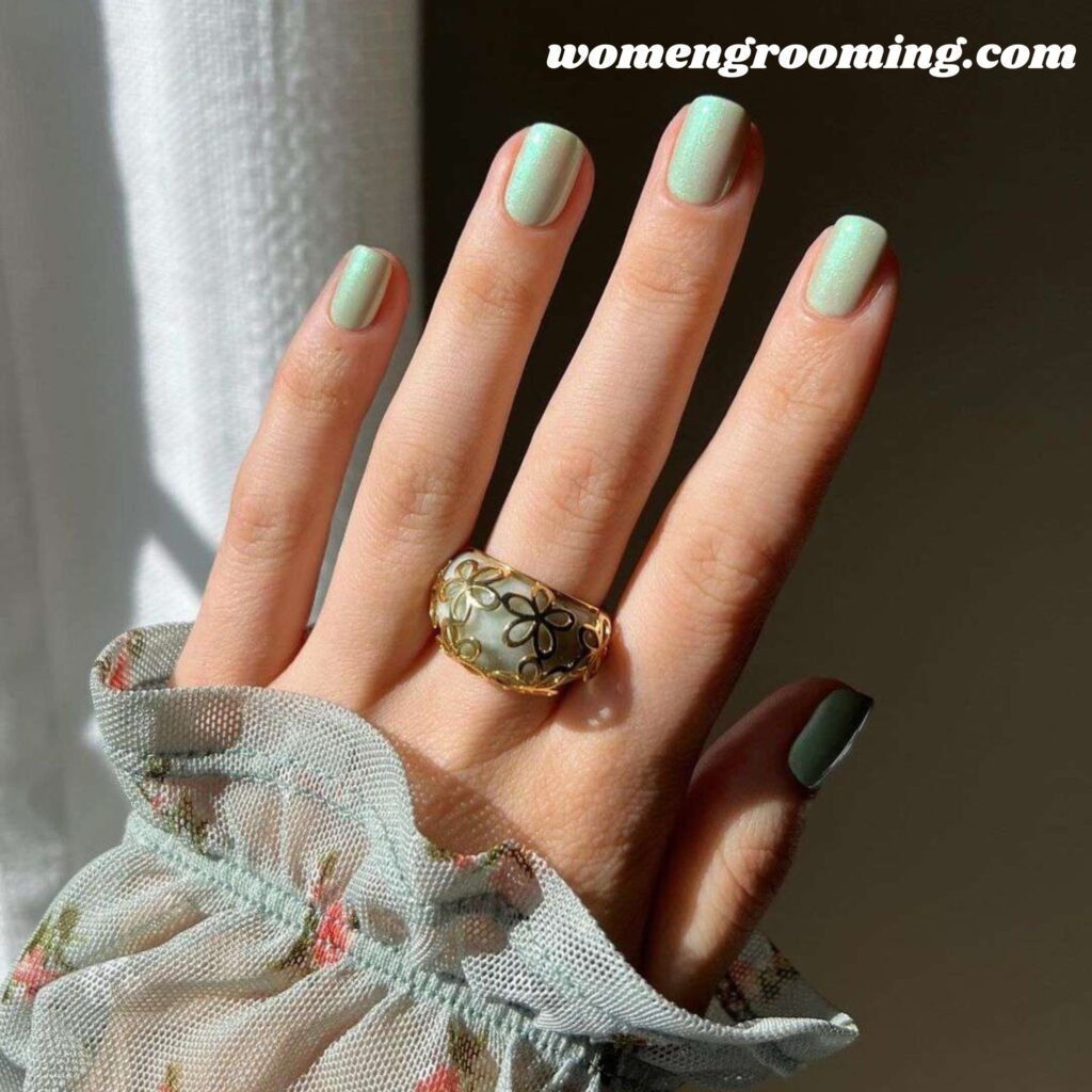 Sage Green Short Nails