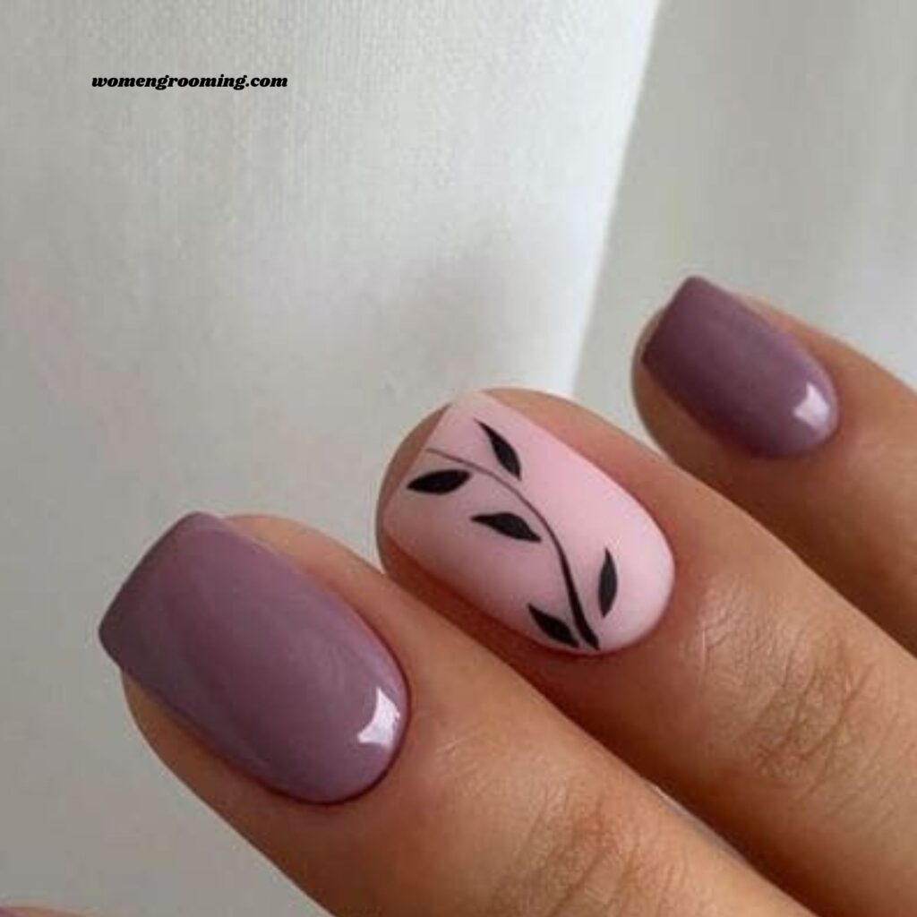 Short Mauve Nails