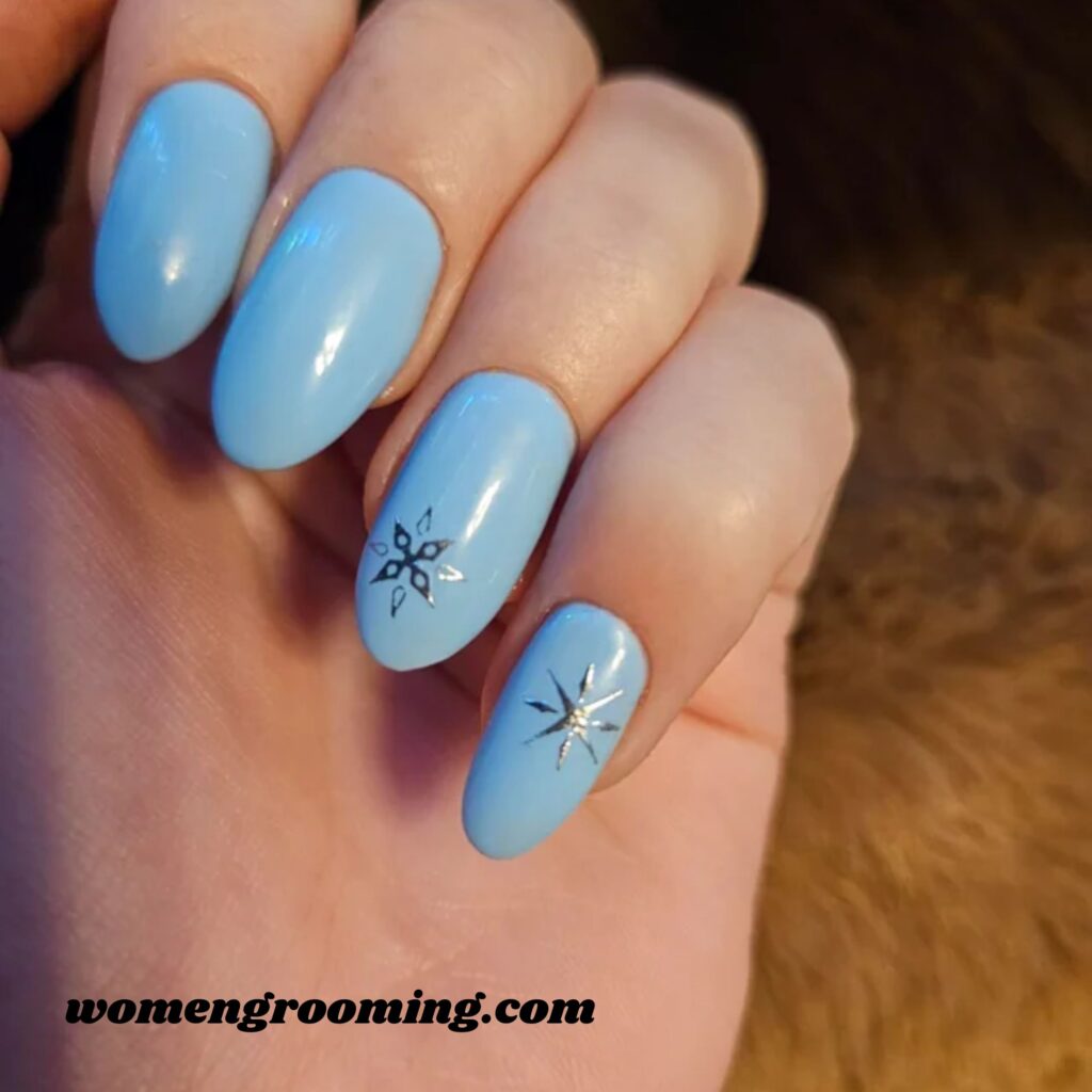 Snow Mist Blue Nails