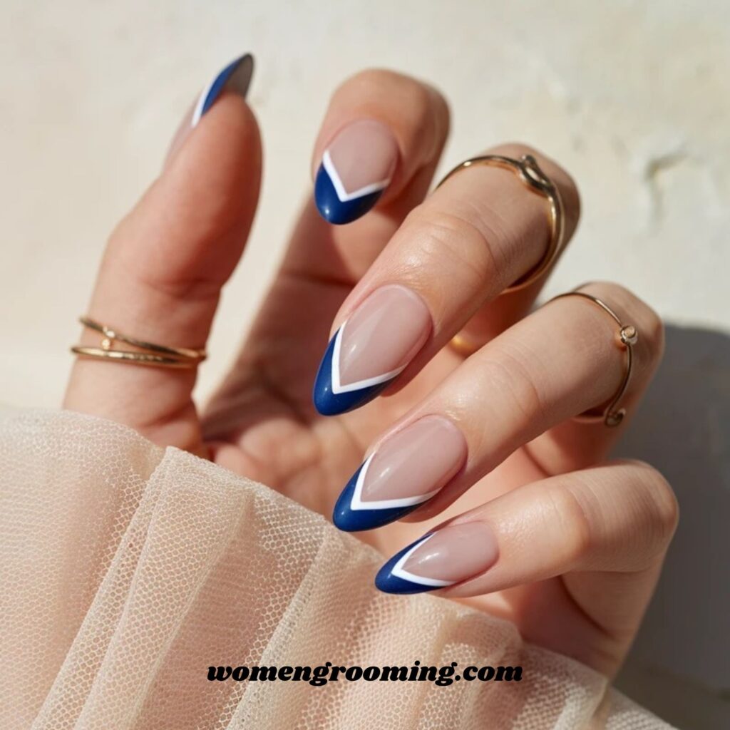 V-Shape Dark Blue French