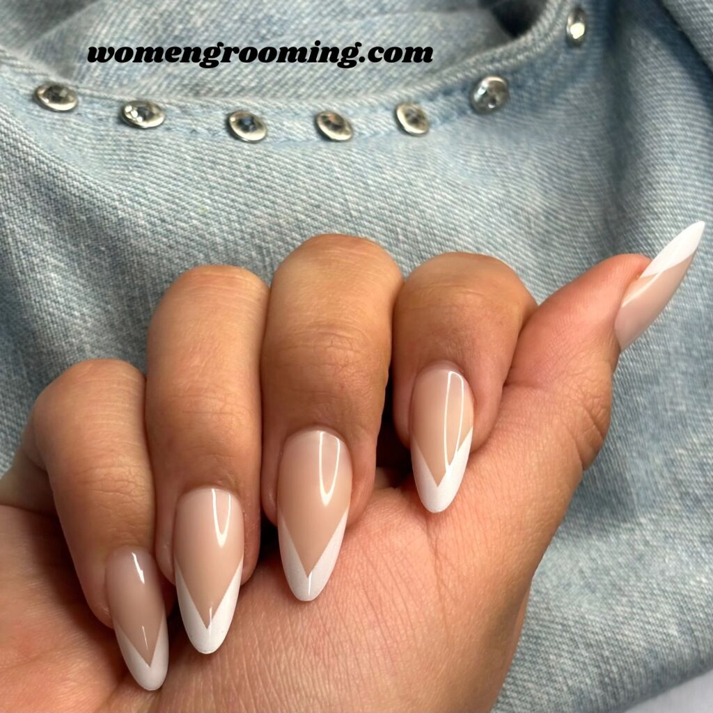 V-Shape Icy French Tips