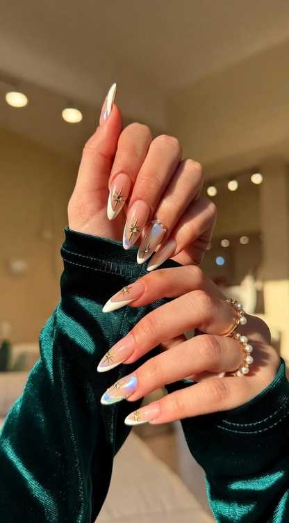 15 Cinderella Chrome Nails Ideas for Magical, Shiny & Princess-Inspired Manicures ✨👑